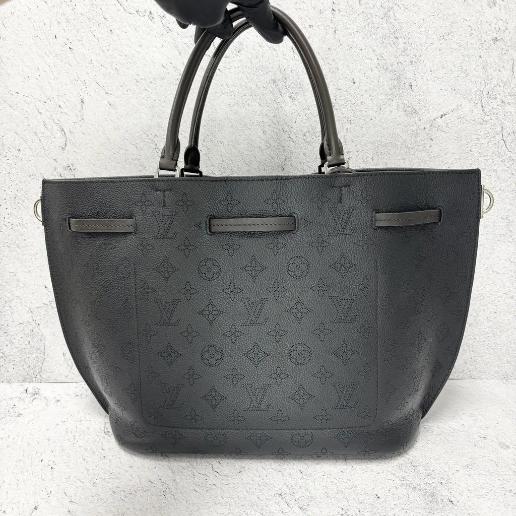 Louis Vuitton Girolata Black M54402 GIROLATA MAHINA NOIR Black Leather Good - Inside View