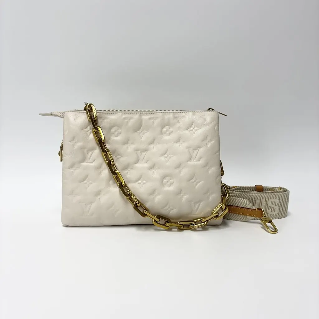 Louis Vuitton Kusang PM Cream M21260 Beige Leather Good - Back View