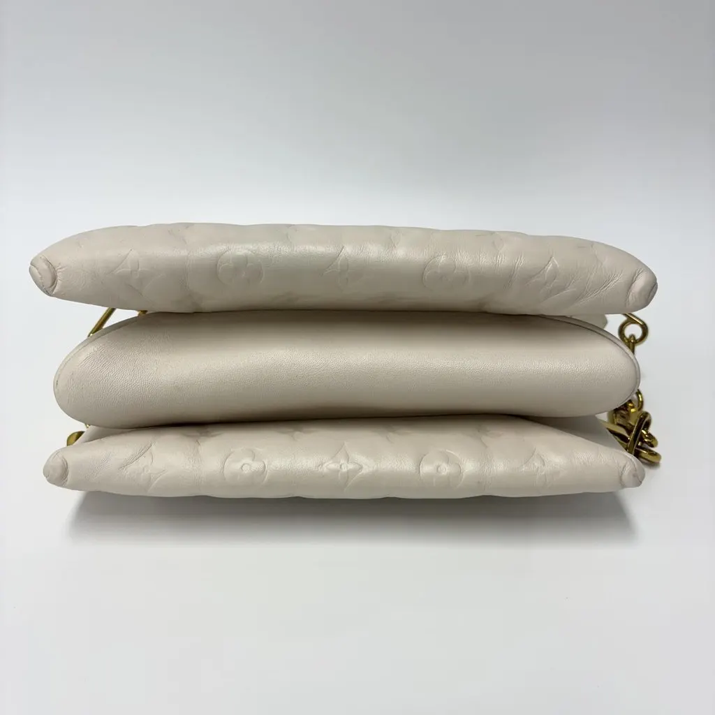Louis Vuitton Kusang PM Cream M21260 Beige Leather Good - Box View