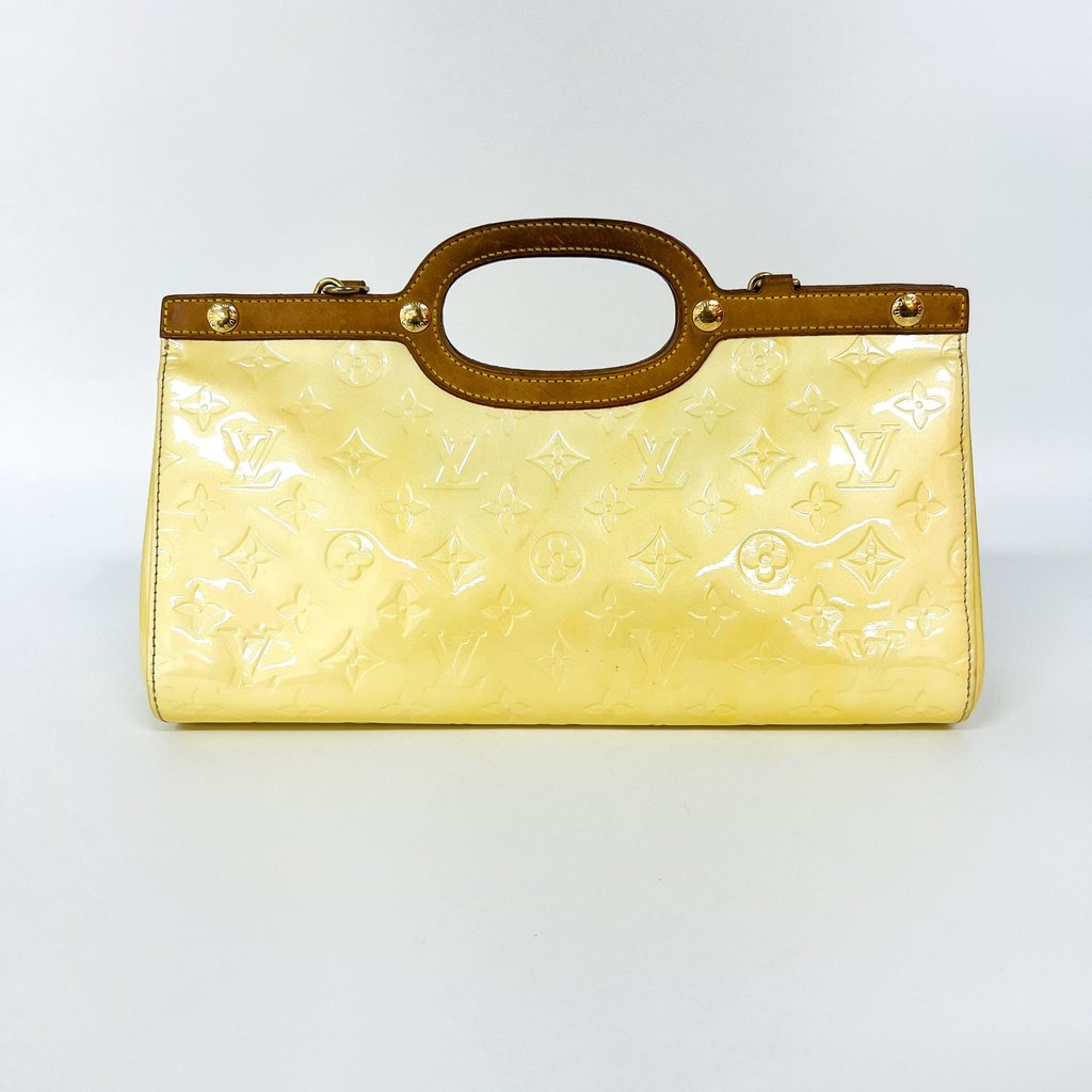 Louis Vuitton Monogram Vernis Roxbury Drive Pearl Beige Larg