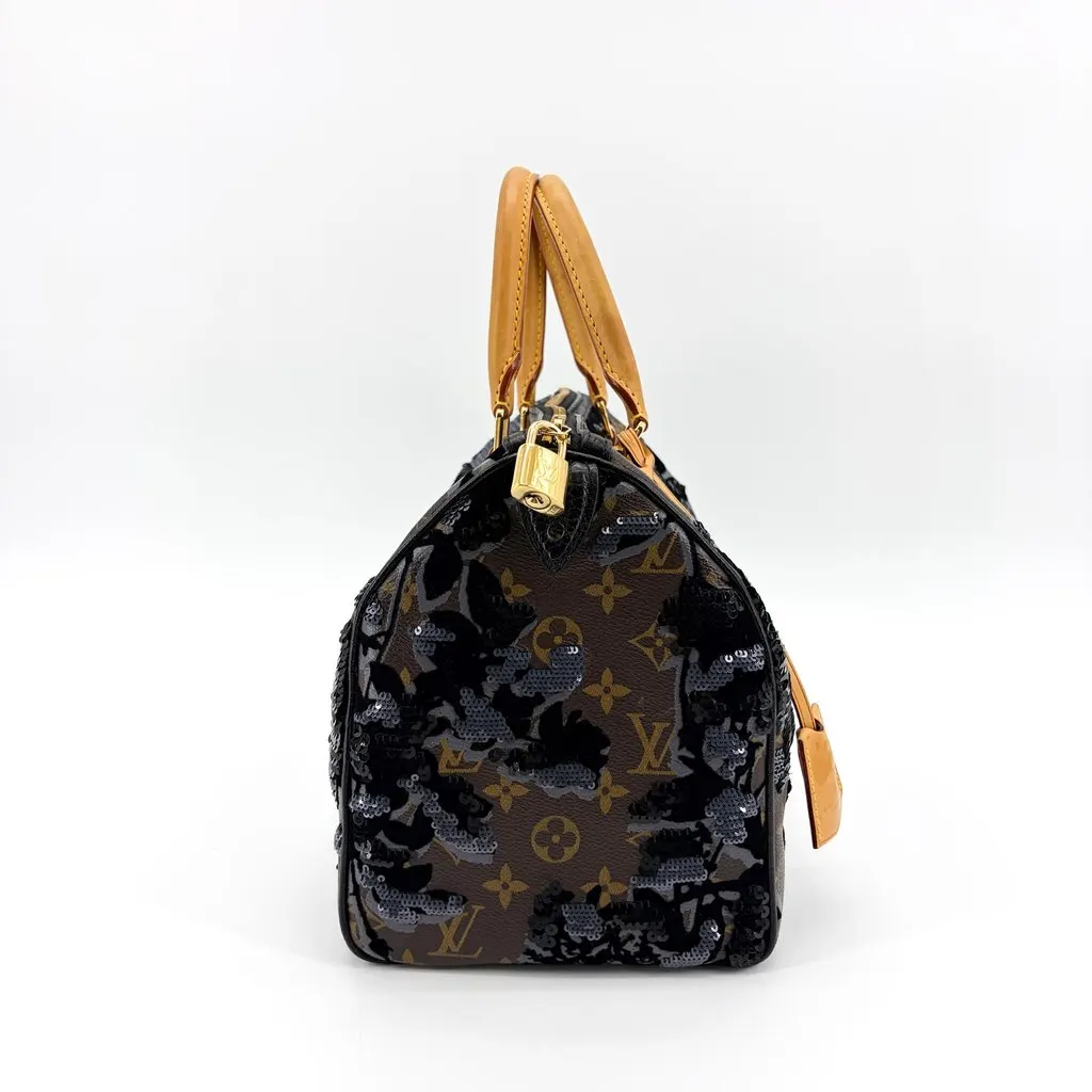Louis Vuitton Monogram Fleur de Jais Speedy 30 Beige Canvas Good - Model View