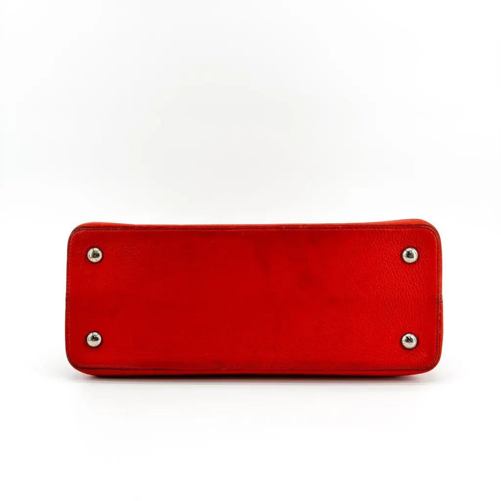 Louis Vuitton Capucines MM Taurillon Red Silver Hardware Red Leather Good - Box View