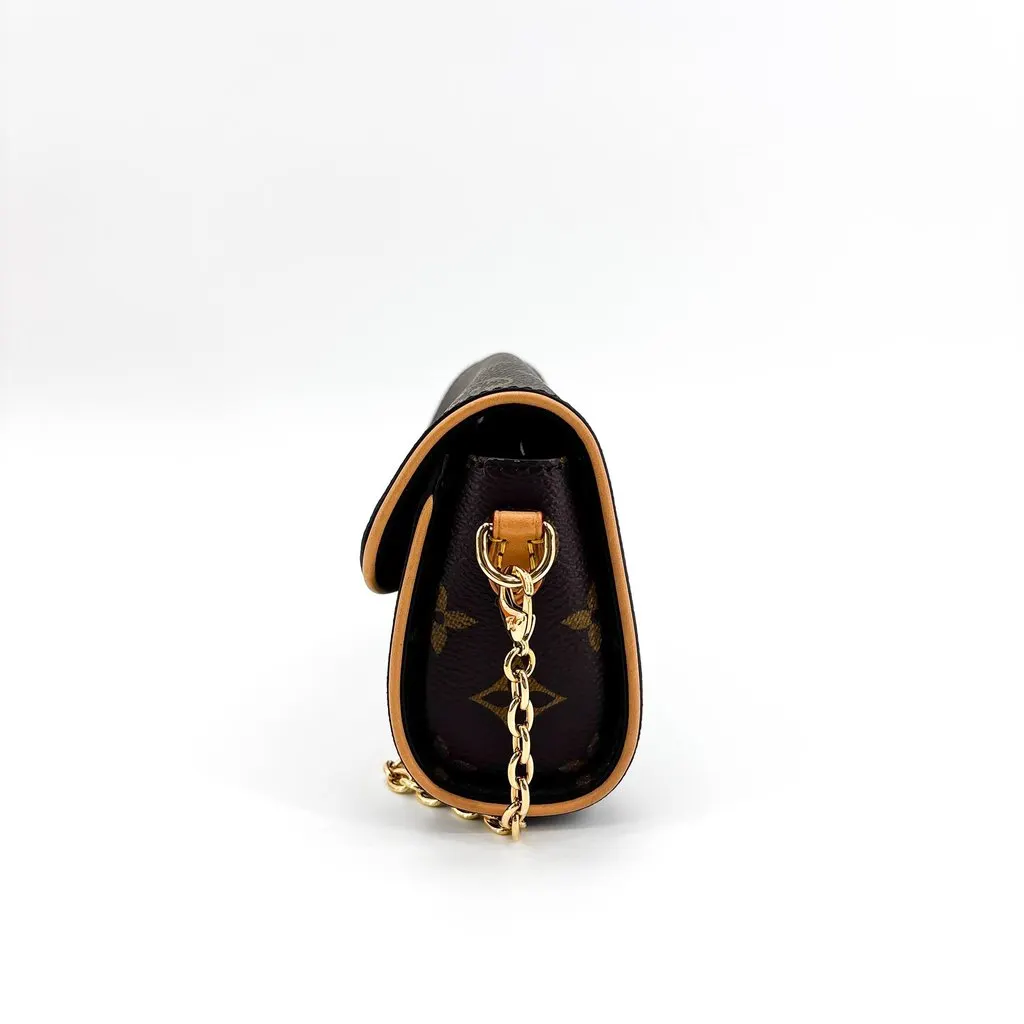 Louis Vuitton Monogram Beverly Clutch Brown Canvas Very good - Box View
