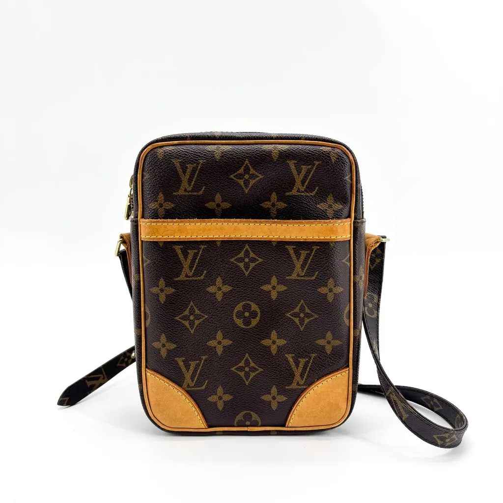 Louis Vuitton Monogram Danube PM Beige Canvas Very good - Inside View