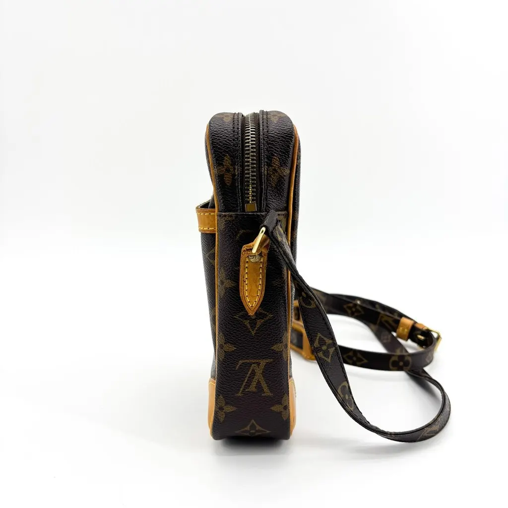 Louis Vuitton Monogram Danube PM Beige Canvas Very good - Box View
