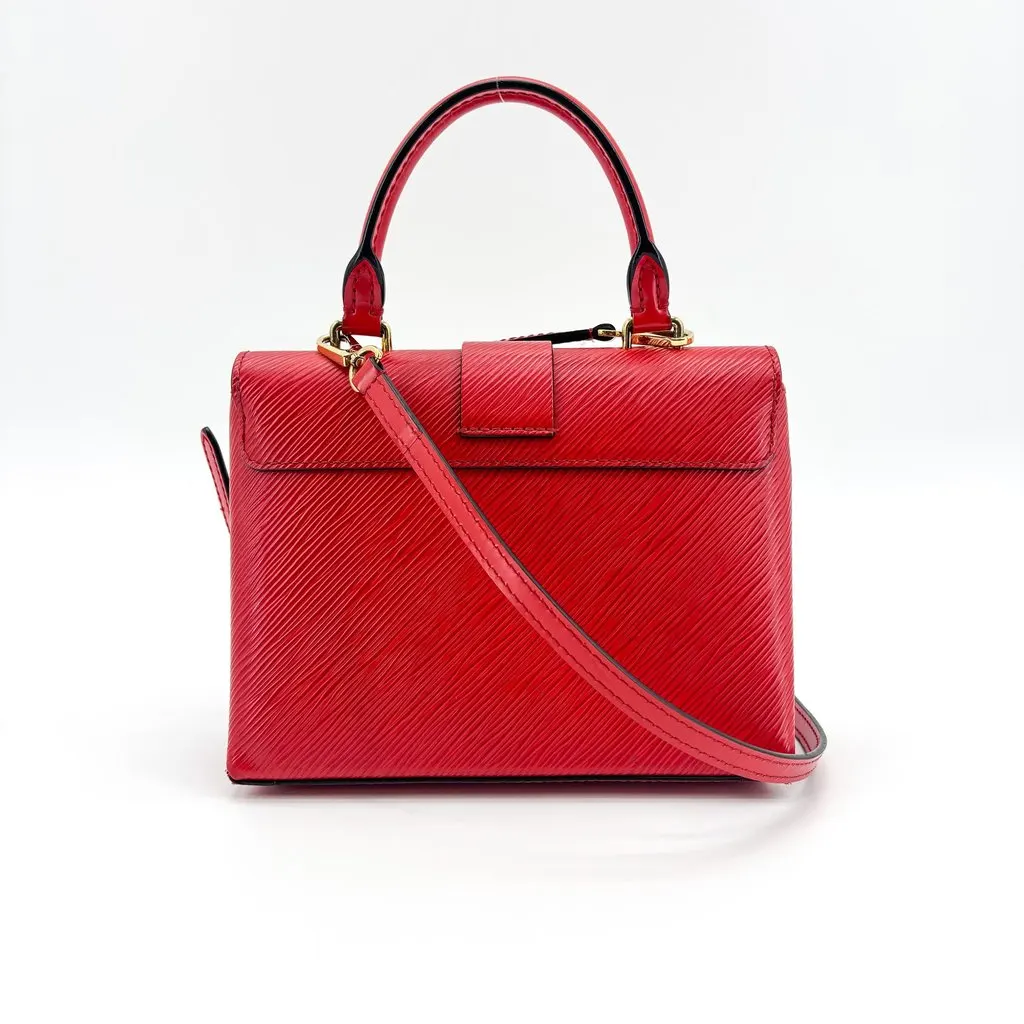 Louis Vuitton Product Gold Leather Very good - Inside View