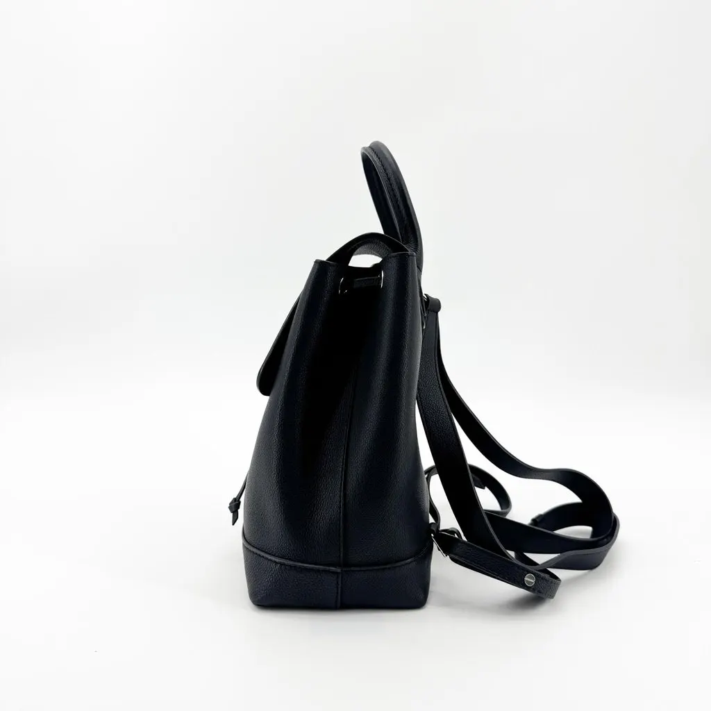 Louis Vuitton Lockme Backpack Black Silver Hardware Black Leather Very good - Model View