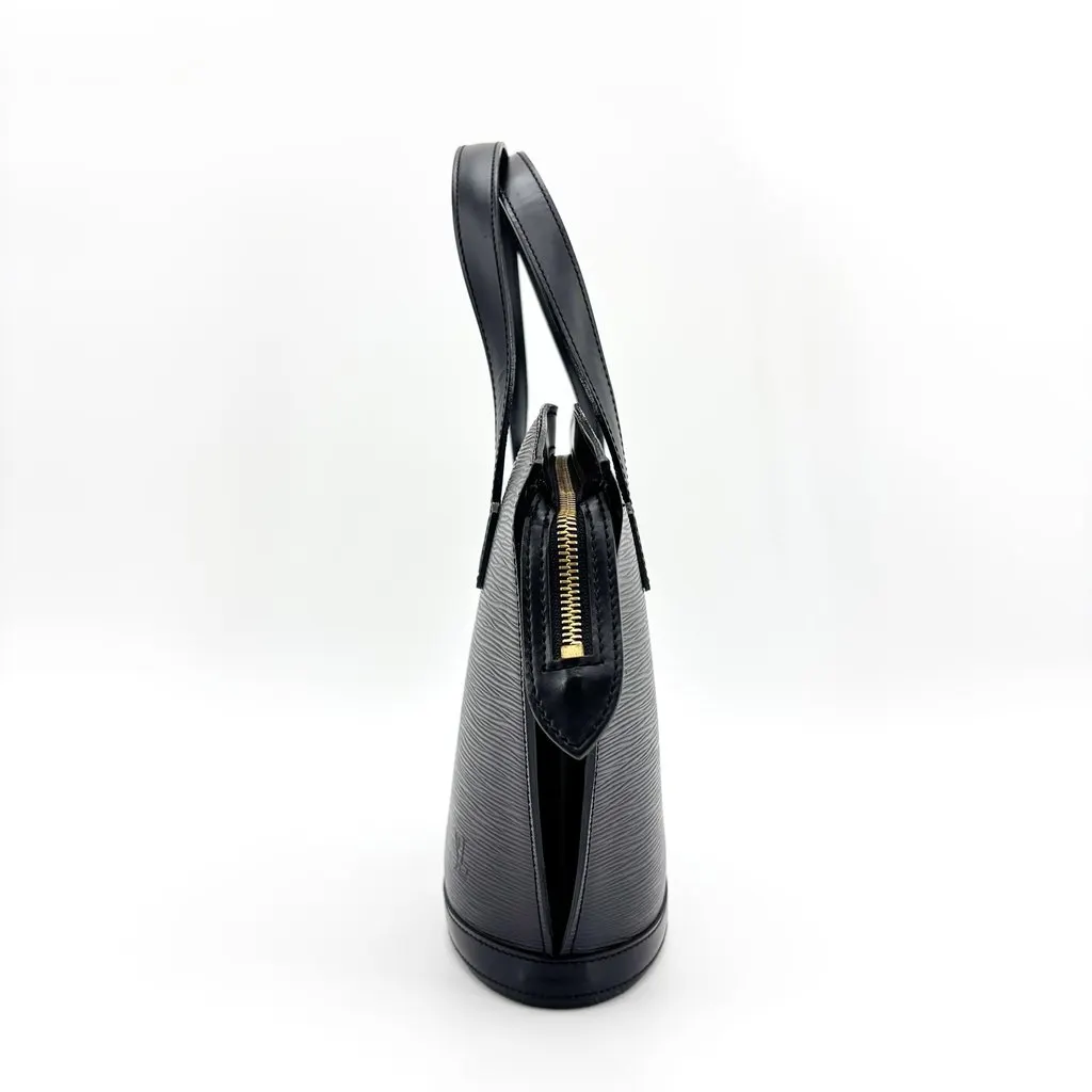 Louis Vuitton Epi Saint Jacques PM Black Black Leather Good - Model View