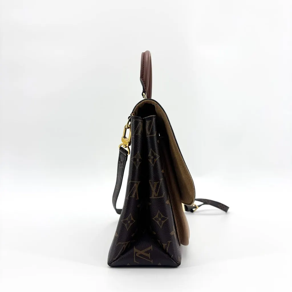 Louis Vuitton Monogram Marignan Sesame Beige Canvas Good - Model View