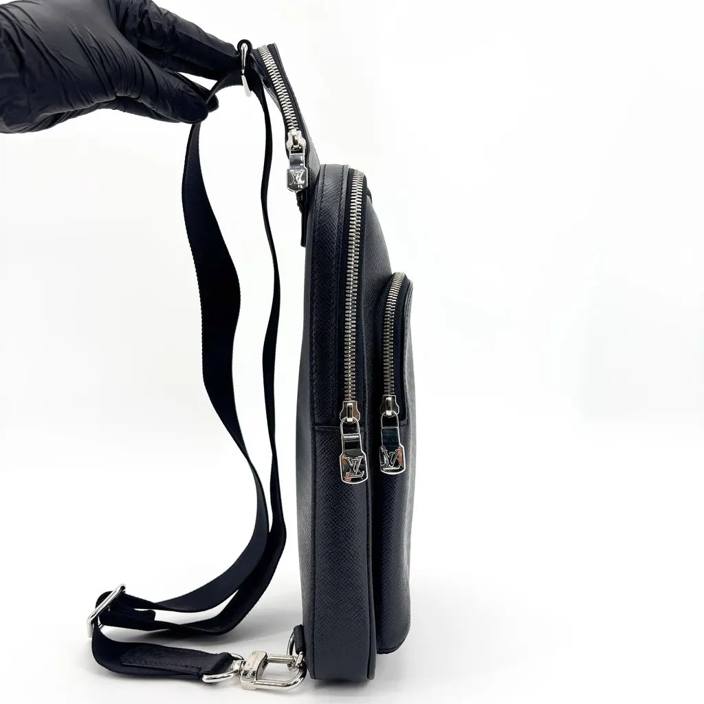 Louis Vuitton Avenue Sling Bag Taiga Noir Black Leather Good - Box View