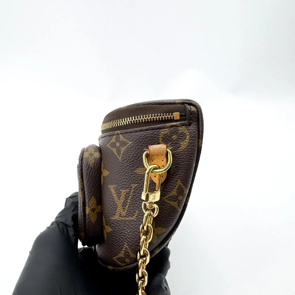 Louis Vuitton Monogram Micro Bumbag Brown Canvas Very good - Model View