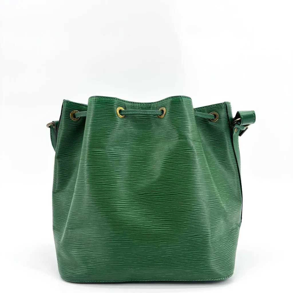 Louis Vuitton Epi Petit Noe Green Green Leather Good - Inside View
