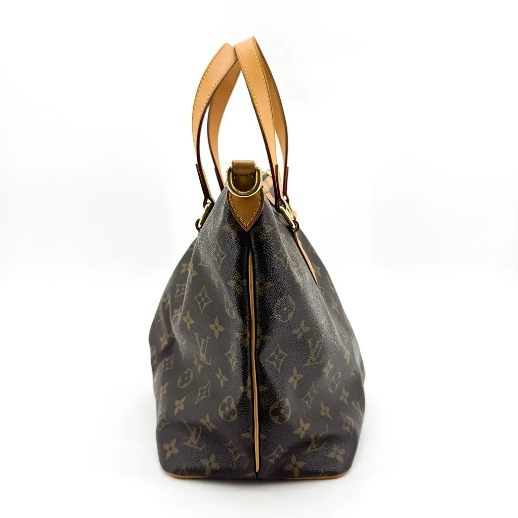 Louis Vuitton Monogram Palermo PM Beige Canvas Good - Model View
