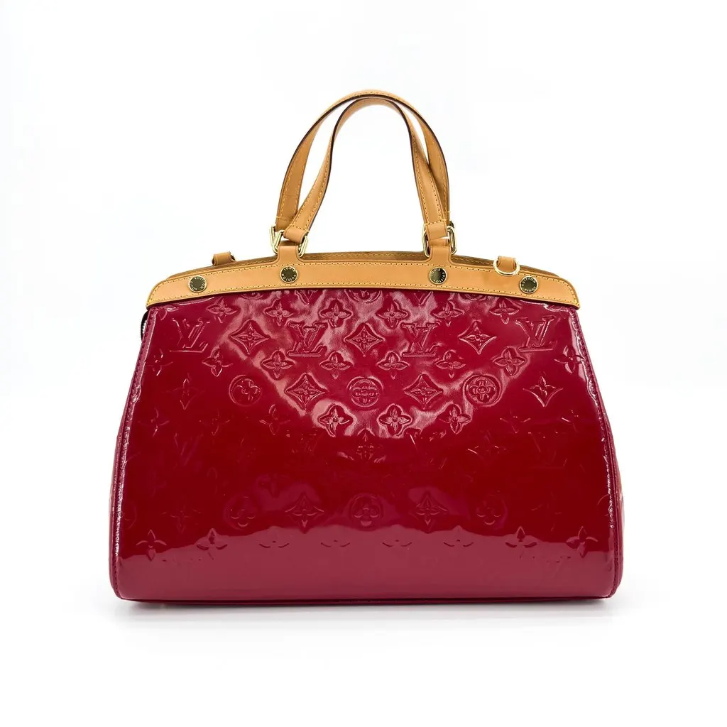 Louis Vuitton Monogram Vernis Sherwood PM Pomme d'Amour Beige Leather Very good - Model View