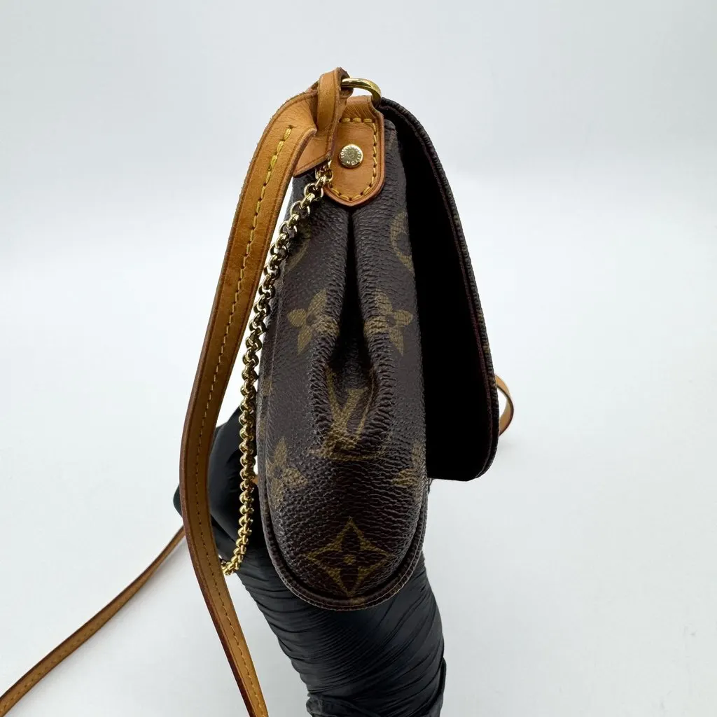 Louis Vuitton Favorite PM Monogram Brown Canvas Very good - Box View