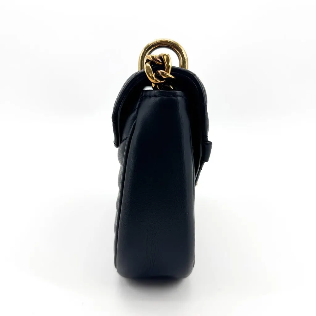 Louis Vuitton New Wave Chain Bag MM Black Black Leather Good - Model View