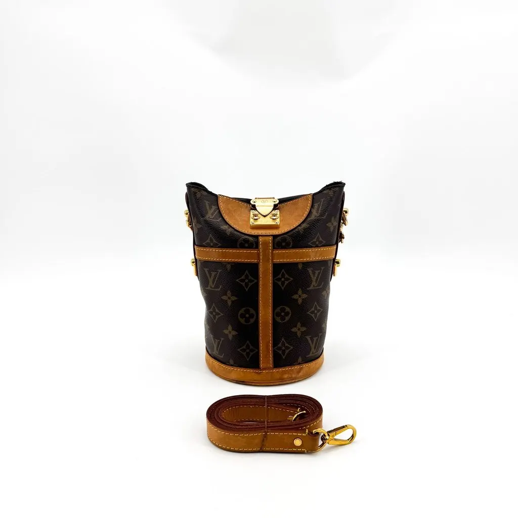 Louis Vuitton Monogram Double Blason Shoulder Bag Beige Canvas Fair - Back View