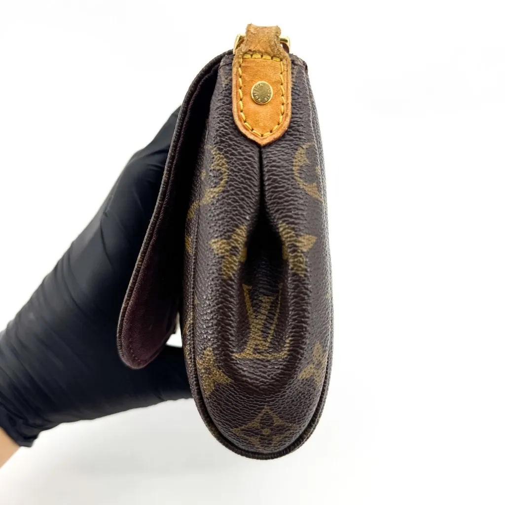 Louis Vuitton Monogram Favorite PM Brown Canvas Fair - Inside View