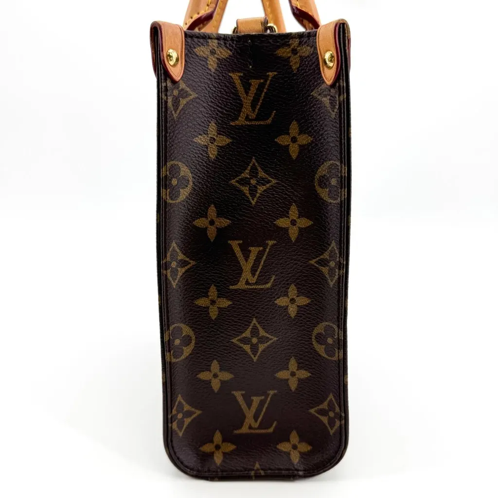 Louis Vuitton Petit Sac Plat Monogram Canvas Beige Canvas Very good - Model View