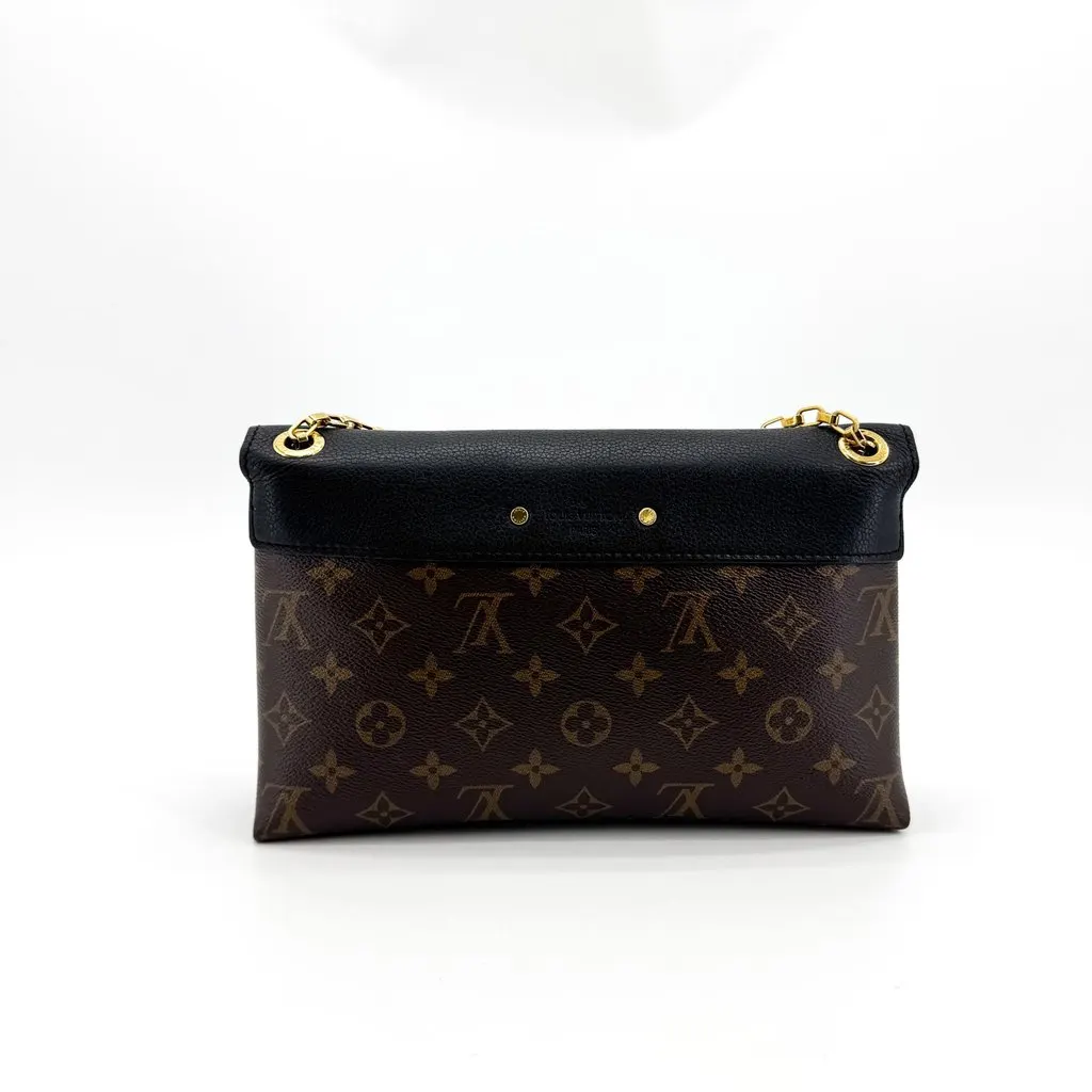 Louis Vuitton Monogram Victoire Shoulder Bag Black Black Canvas Very good - Inside View