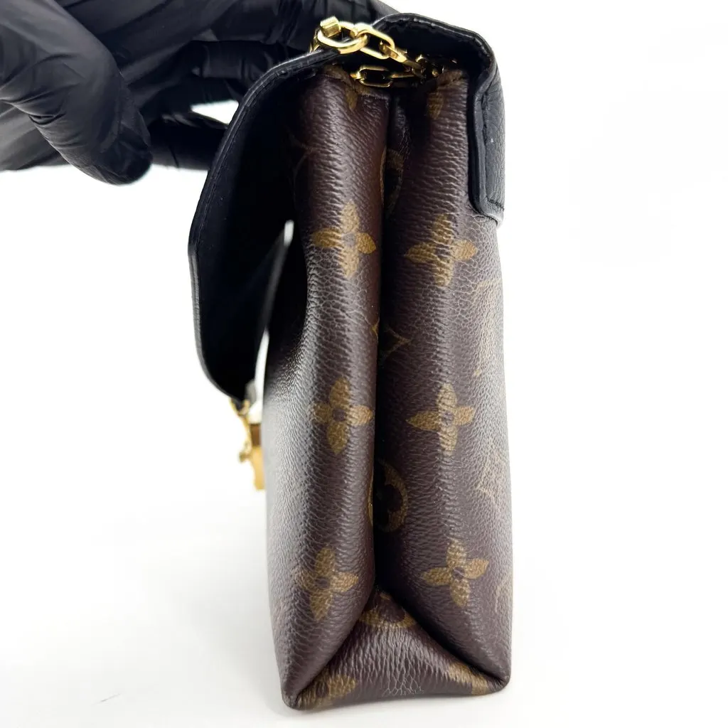 Louis Vuitton Monogram Victoire Shoulder Bag Black Black Canvas Very good - Model View