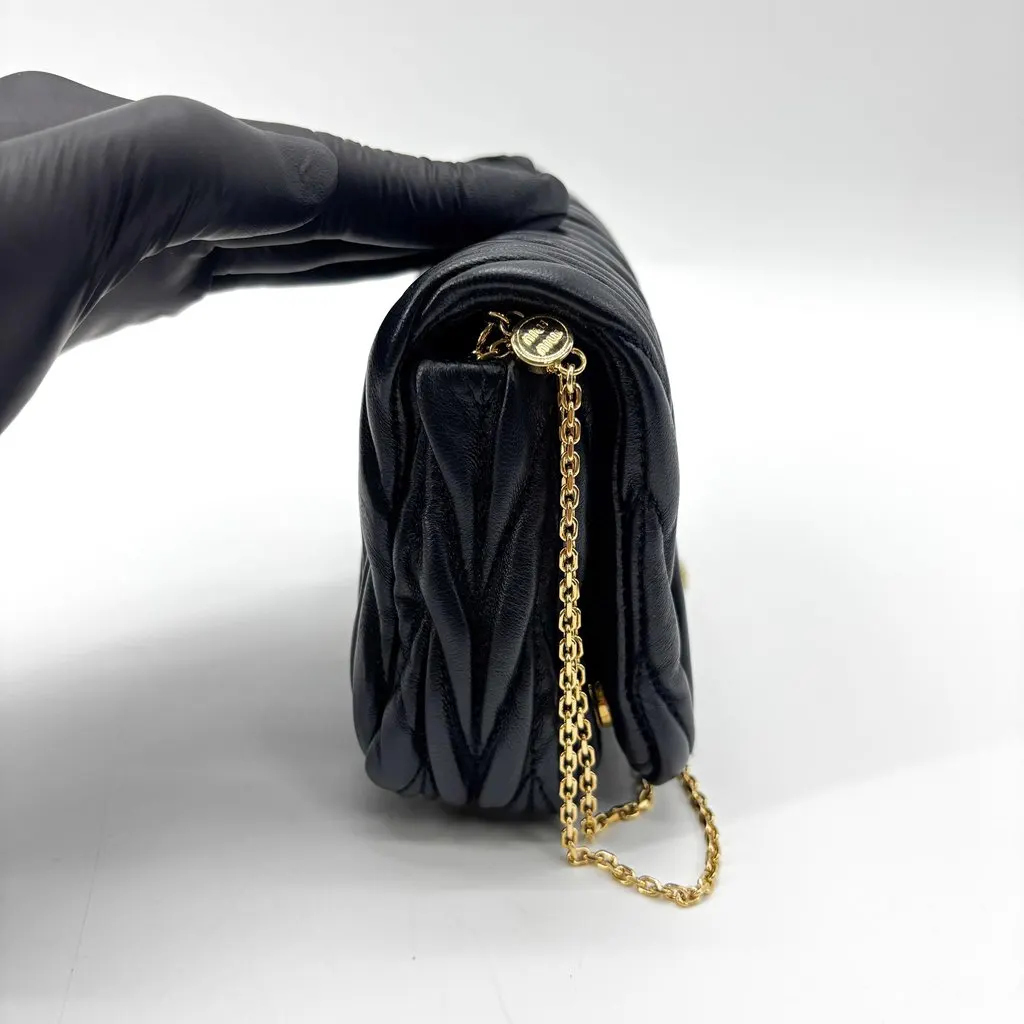 Miu Miu Matelasse Nappa Leather Pouch Black Black Leather Very good - Inside View