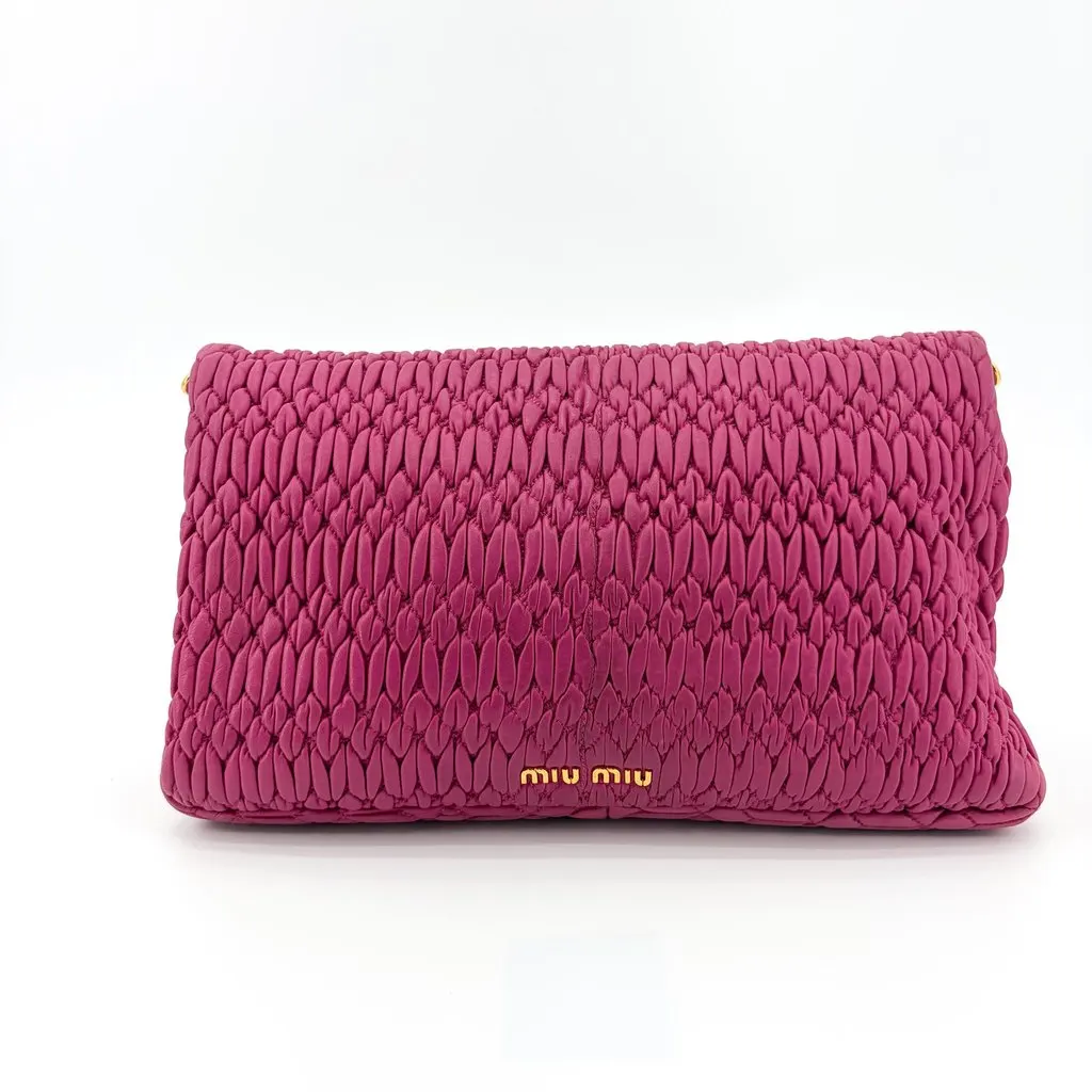 Miu Miu Matelasse Coquet Crystal Lock Clutch Bag Pink Pink Leather Good - Inside View