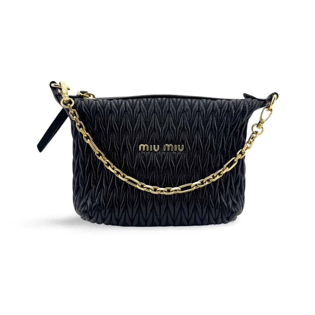 Miu Miu Matelasse Leather Pouch Black Black Leather Very good - Front View