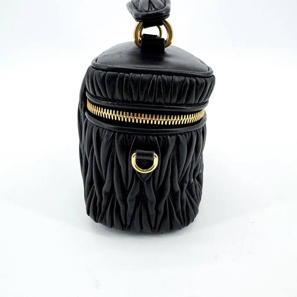 Miu Miu Matelasse Leather Beauty Case Black Black Leather Good - Box View