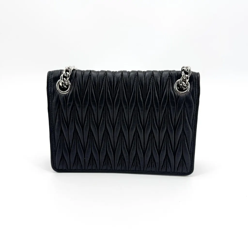 Miu Miu Matelassé Pearl Shoulder Bag Black Black Leather Very good - Inside View