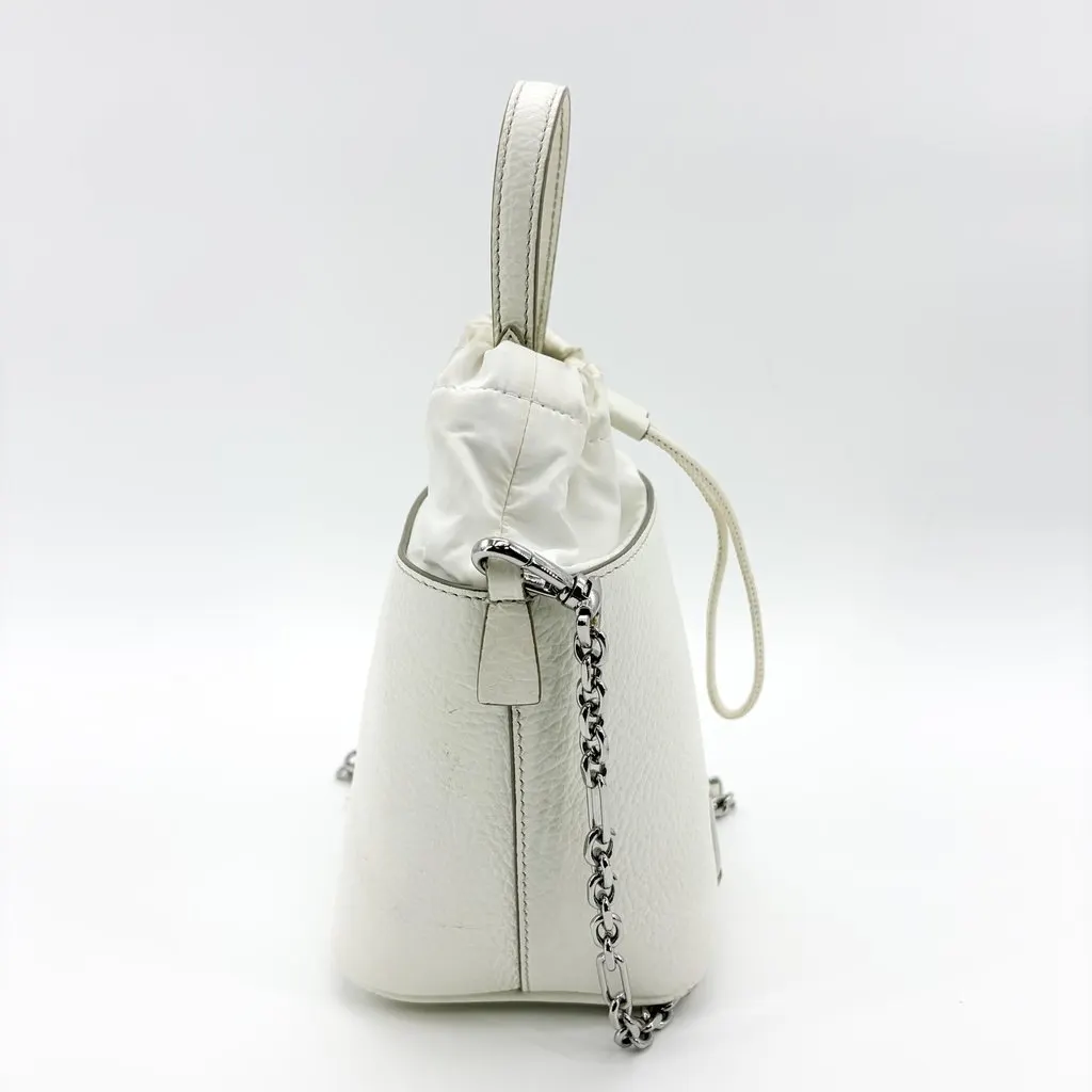 Maison Margiela 5AC Micro Bucket Bag White Silver Leather Fair - Model View