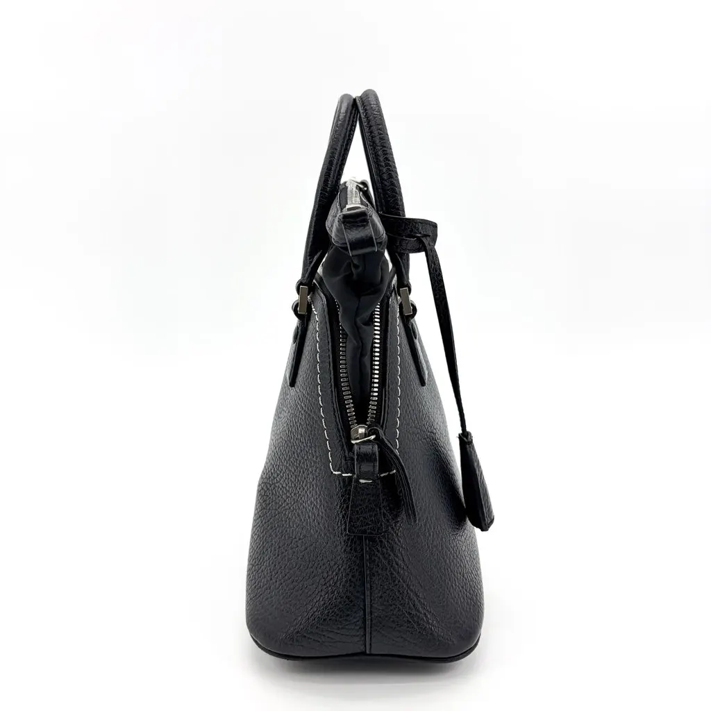 Maison Margiela 5AC Classic Micro Bag Black Black Leather Good - Model View