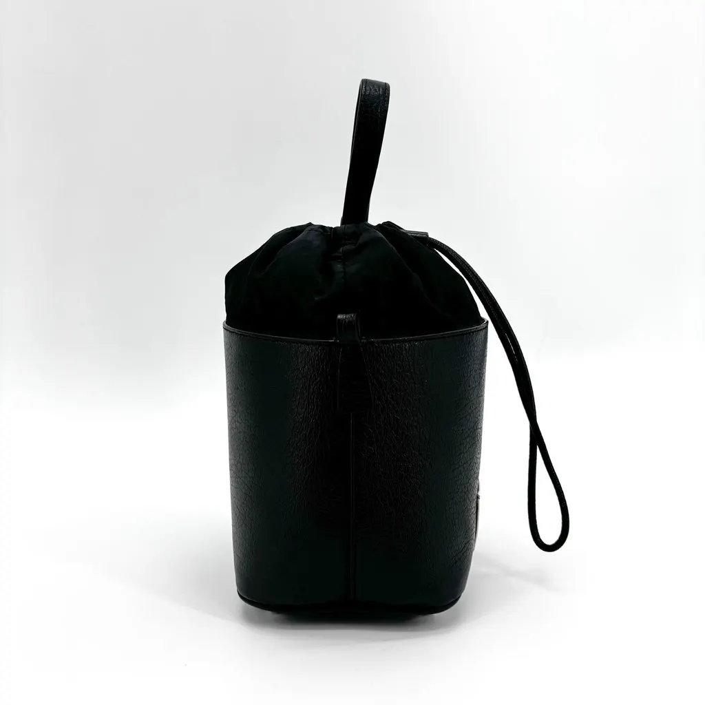 Maison Margiela 5AC Bucket Bag Black Black Leather Good - Model View