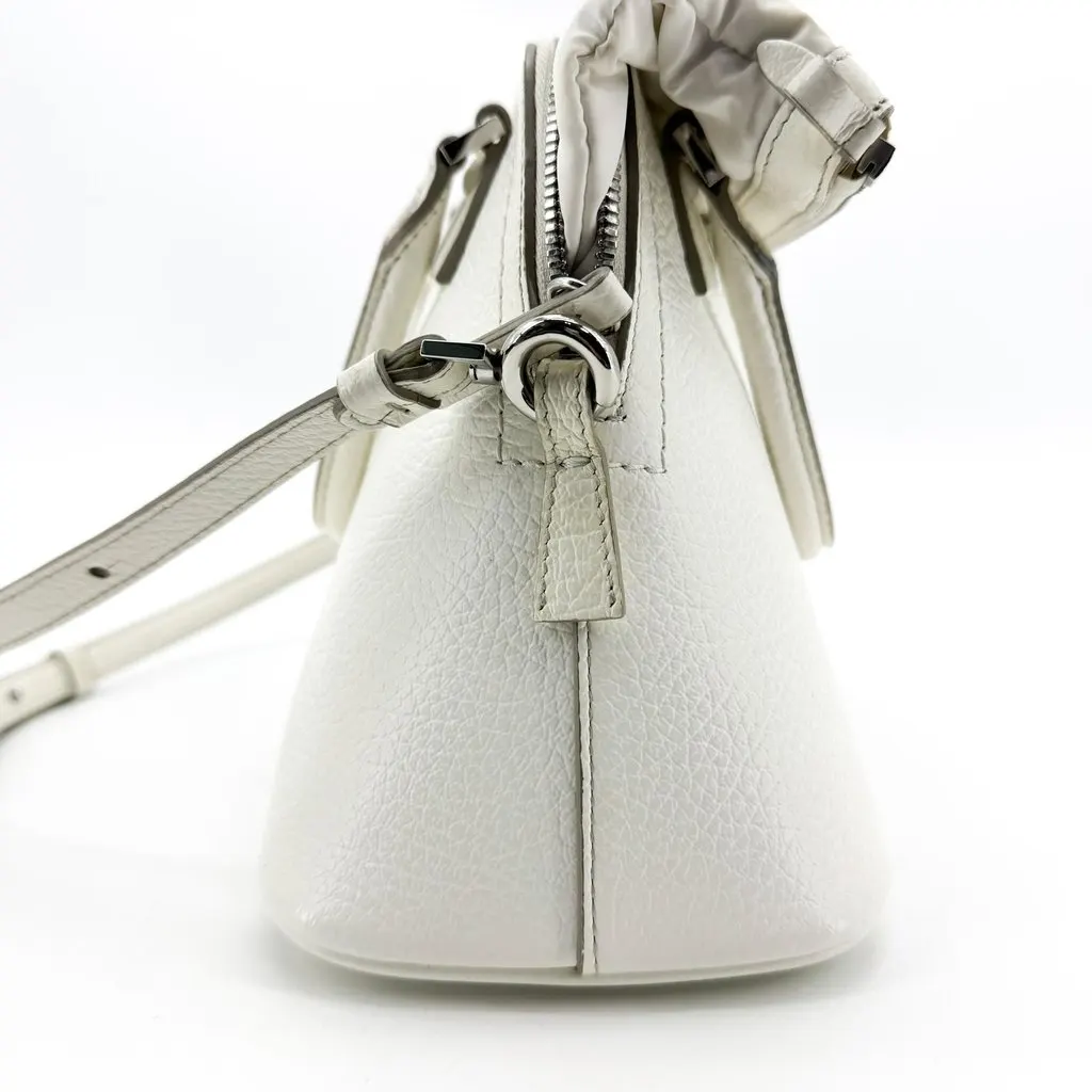 Maison Margiela 5AC Classique Mini Bag White White Leather Good - Inside View