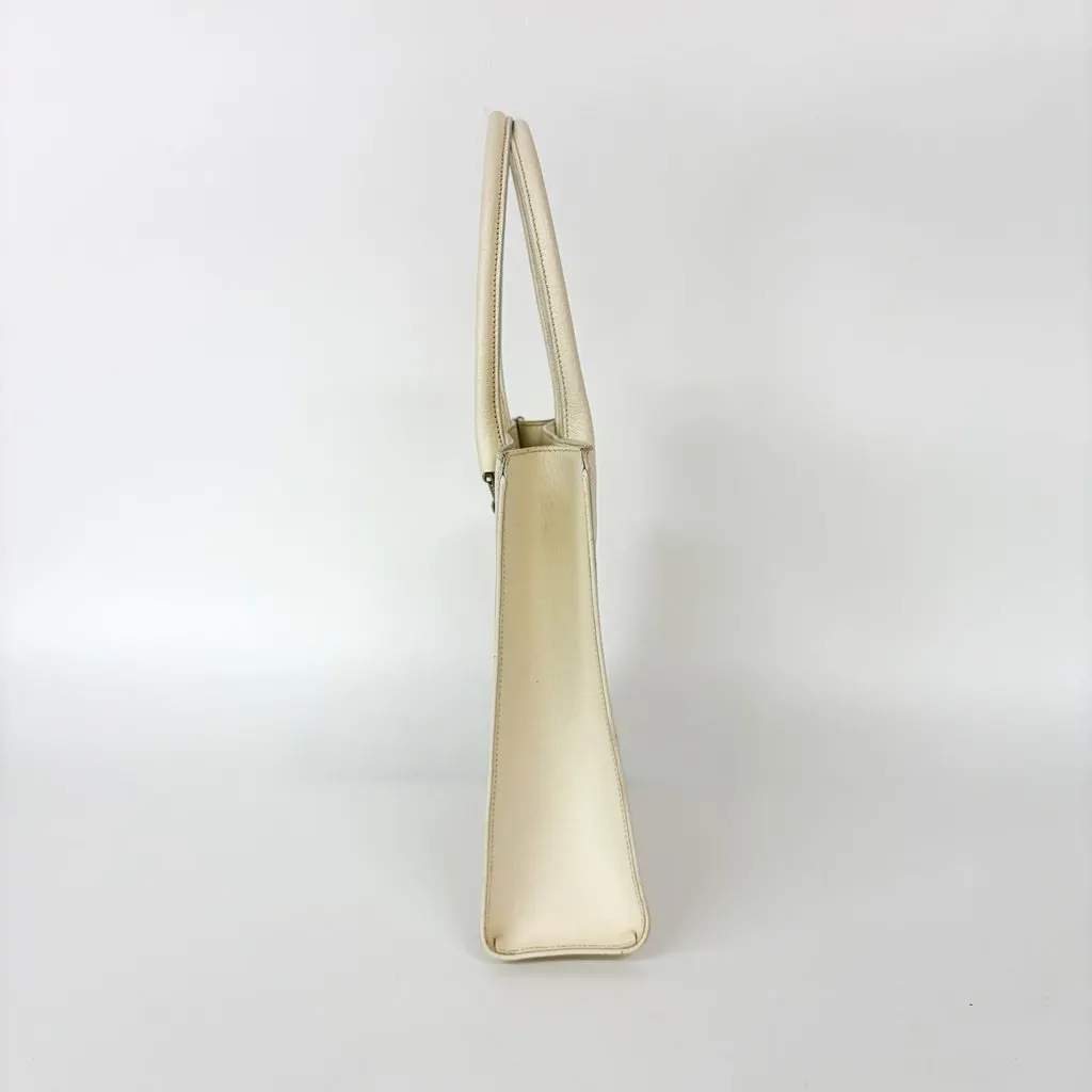 Prada Vitello Phoenix Leather Tote Bag Ivory Ecru Leather Good - Model View