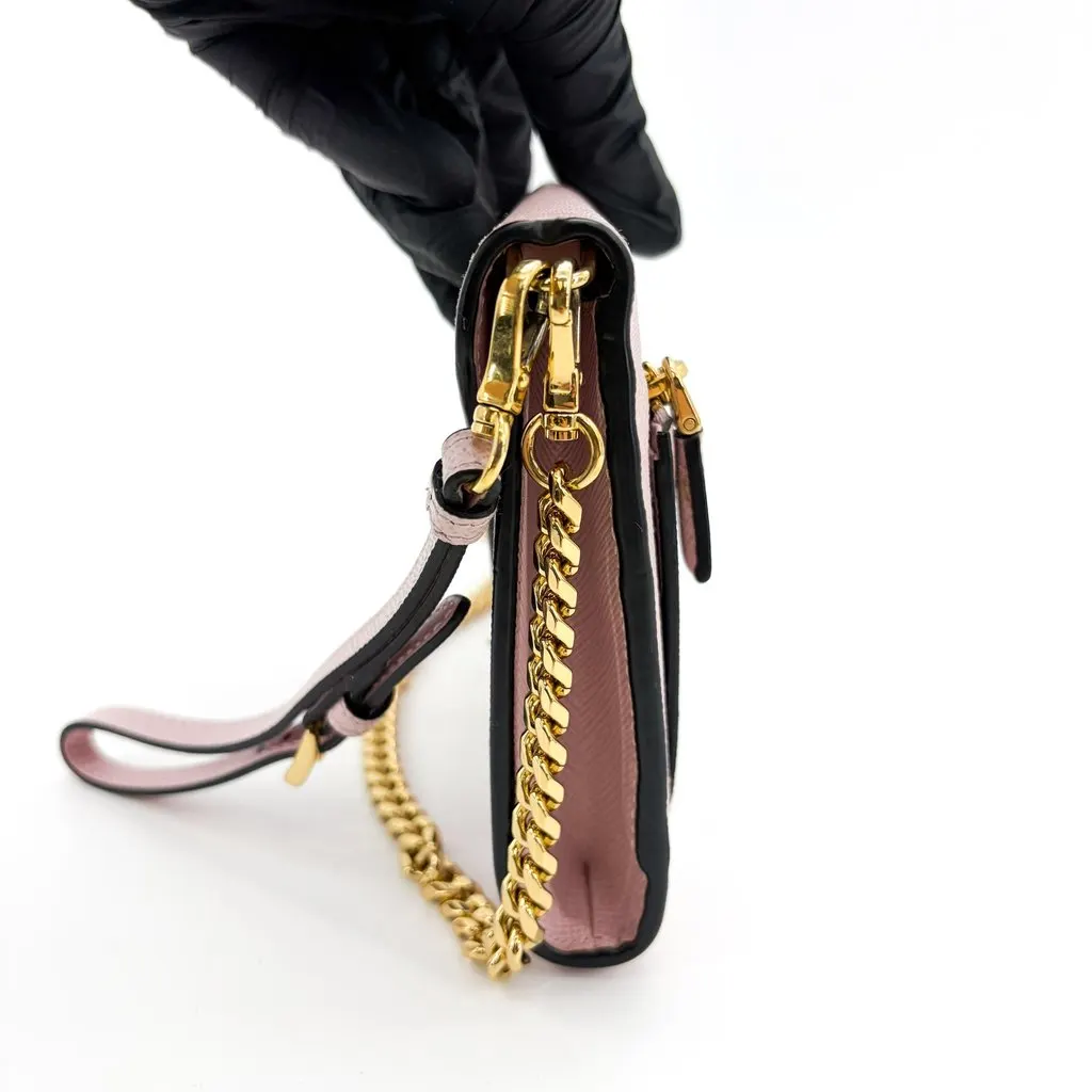 Prada Saffiano Leather Envelope Shoulder Bag Orchid Pink Gold Leather Very good - Model View