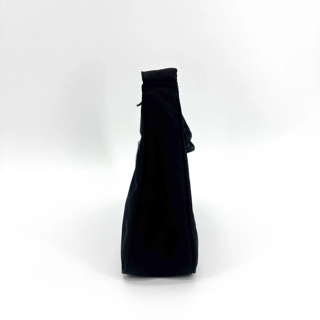 Prada Re-Edition 2000 Re-Nylon Mini Bag Black Black Polyamide Good - Model View