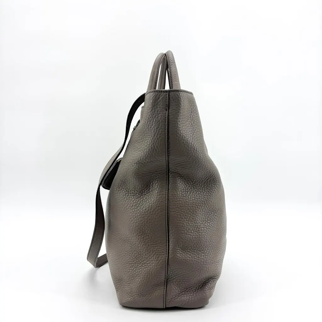 Prada Vitello Phenix 2Way Tote Bag Argilla MultiColor Leather Good - Model View