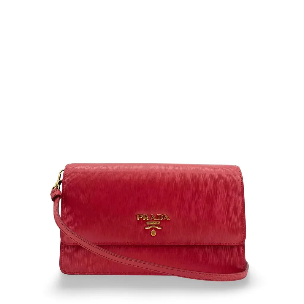 Prada Vitello Move Flap Shoulder Bag Red Red Leather Good - Front View