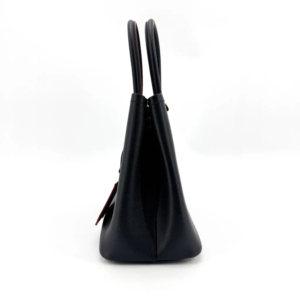 Prada Medium Saffiano Leather Double Bag Black Black Leather Very good - Model View
