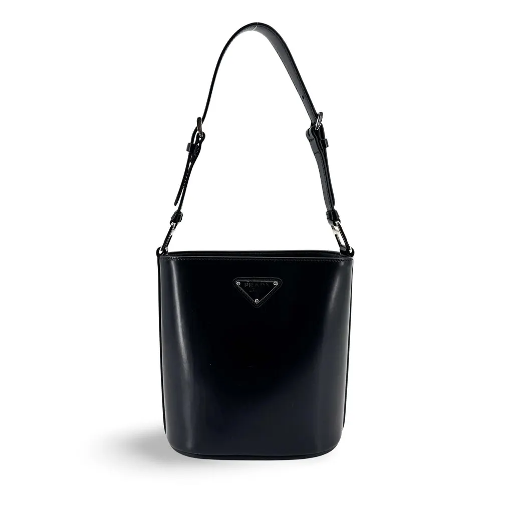 Prada Brushed Leather Bucket Bag Black Black Leather Very good - Front View