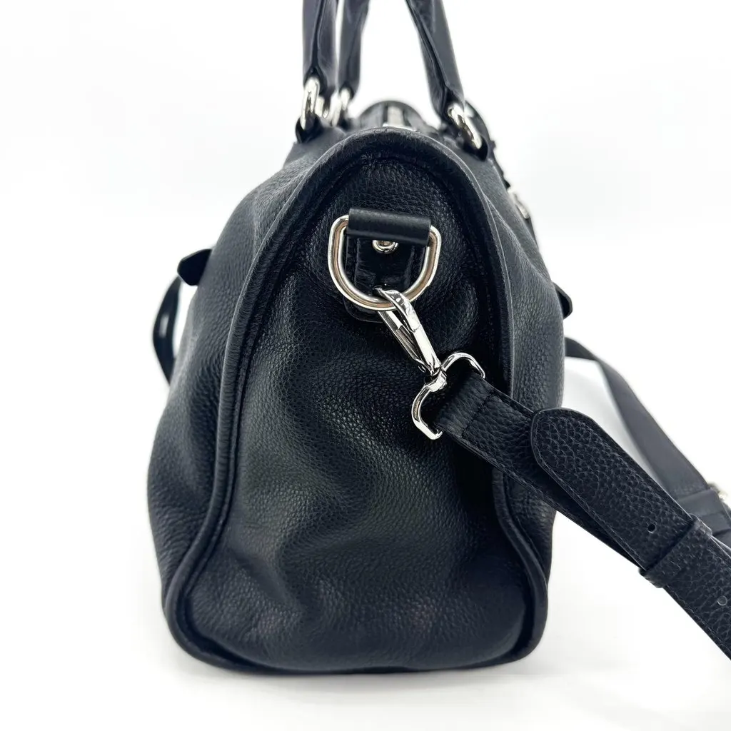 Prada Vitello Phenix Tote Bag Black Black Leather Very good - Model View