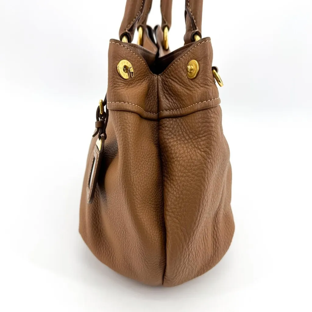 Prada Vitello Daino Tote Bag Brown Brown Leather Very good - Model View