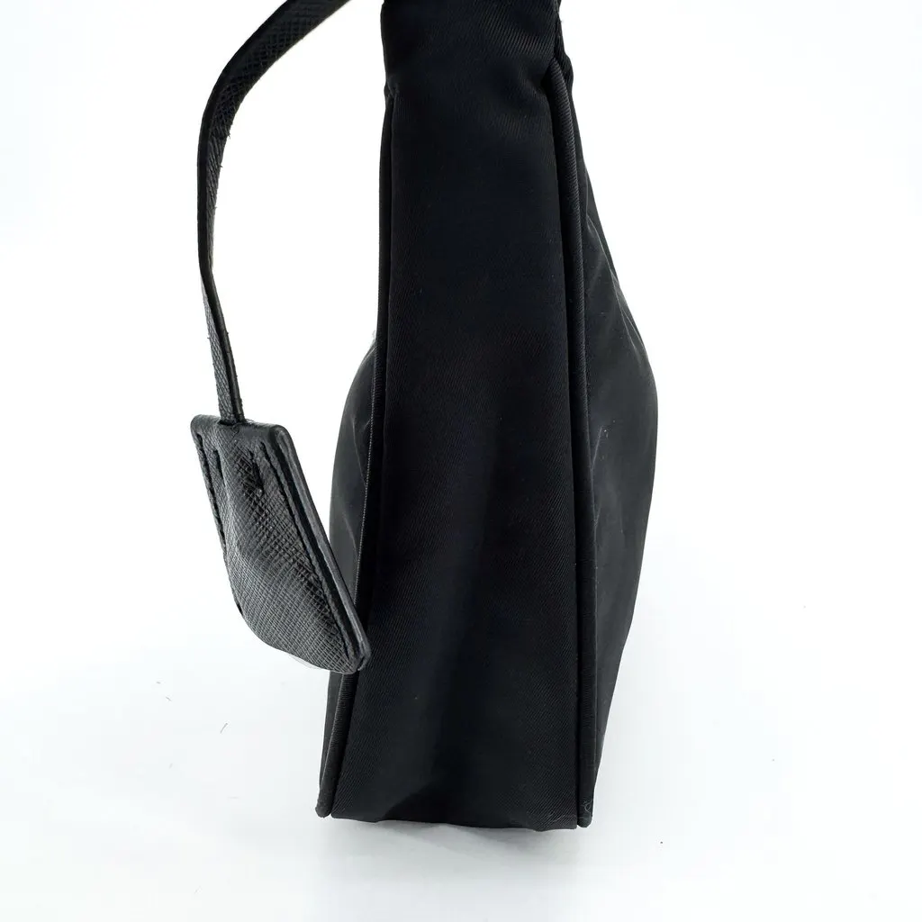 Prada Re-Edition 2000 Re-Nylon Mini Bag Black Black Polyamide Good - Inside View