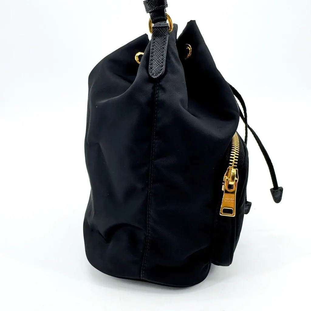 Prada Re-Nylon Duet Bucket Bag Black Gold Black Polyamide Good - Model View