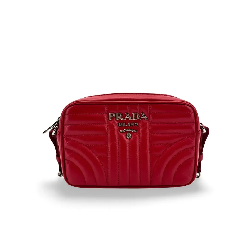 Prada Diagramme Leather Camera Bag Red Red Leather Very good - Front View