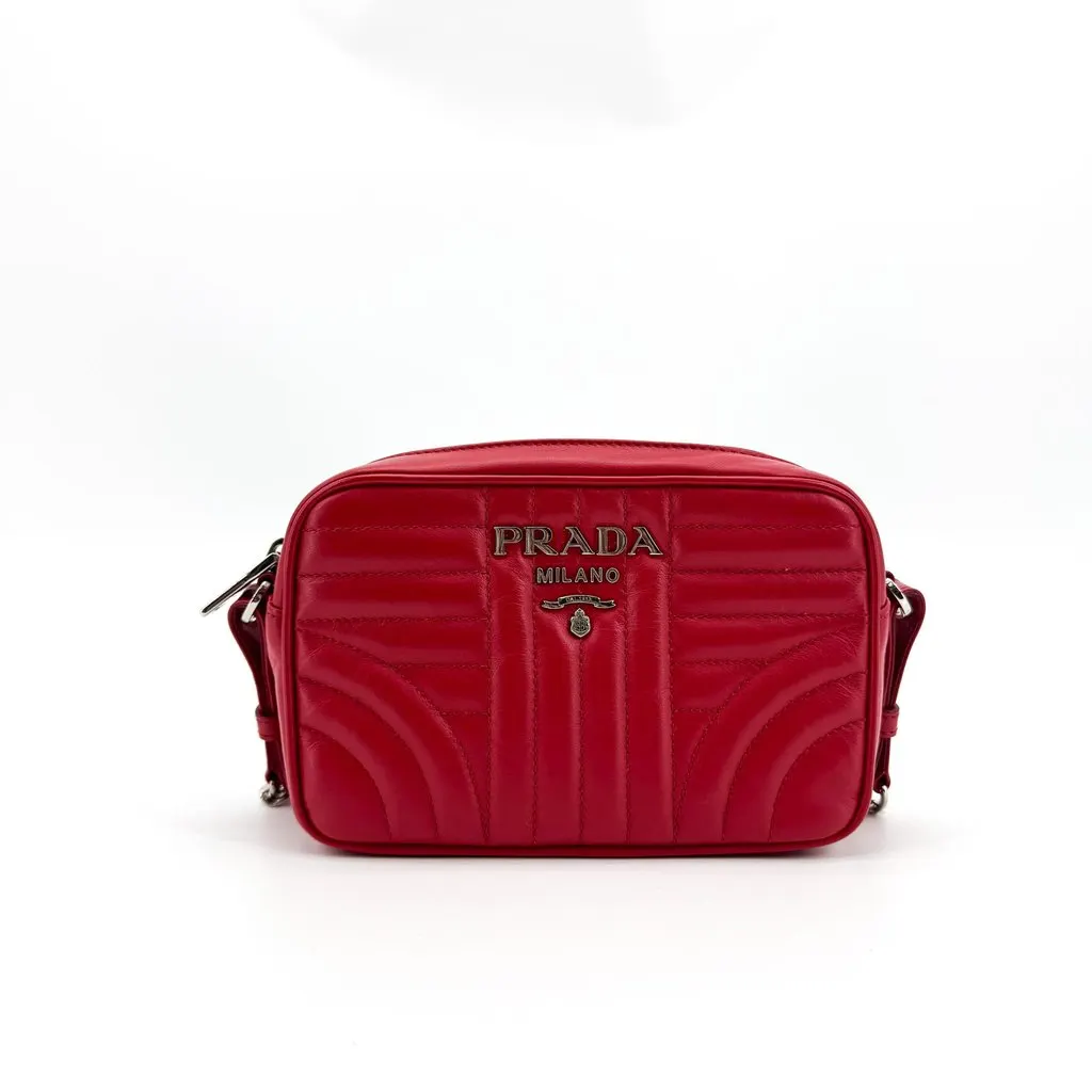 Prada Diagramme Leather Camera Bag Red Red Leather Very good - Inside View