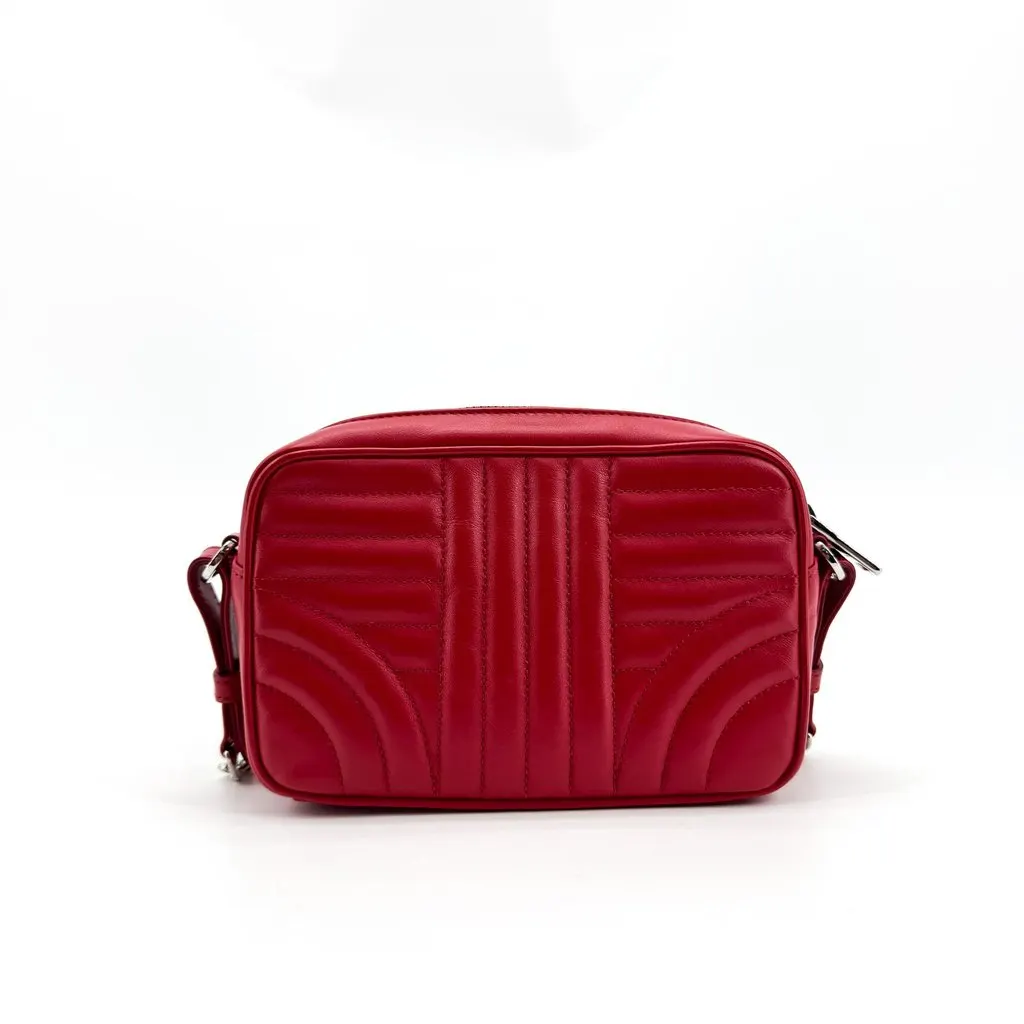 Prada Diagramme Leather Camera Bag Red Red Leather Very good - Model View