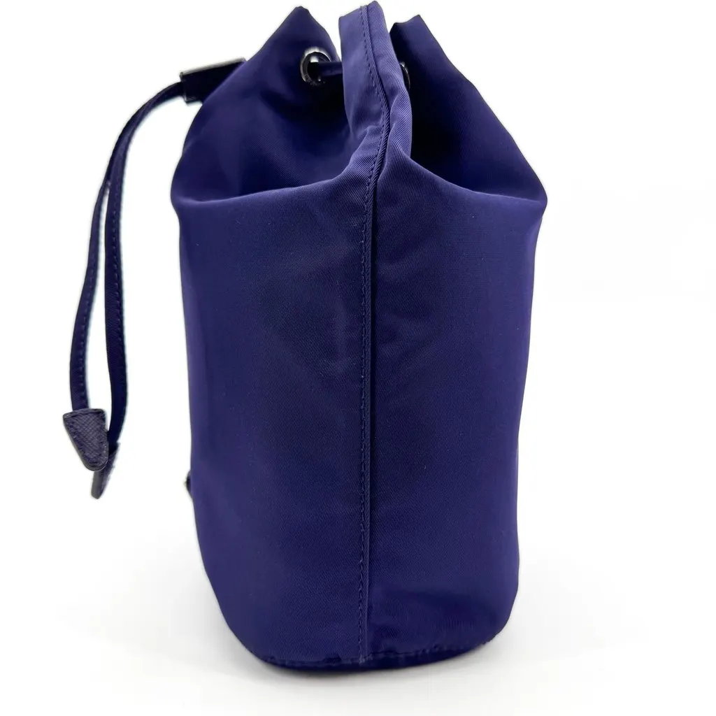 Prada Re-Nylon Pouch Navy Navy Polyamide Good - Inside View
