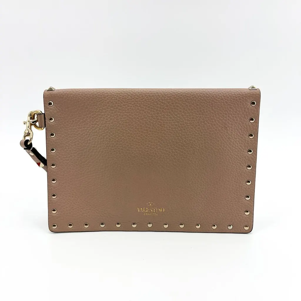 Valentino Garavani Rockstud Grain Calfskin Pouch Foodre Beige Leather Good - Inside View